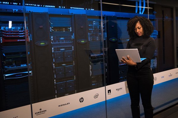 Bases de données essentielles : Guide pratique et applications concrètes